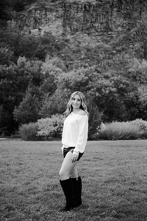 CheyenneSeniorSession-180