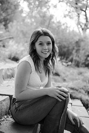 SavannahSeniorSession-24