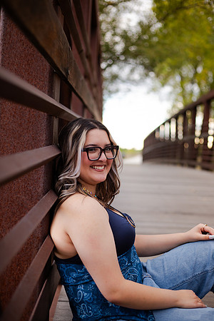 KaylaGSeniorSession-15