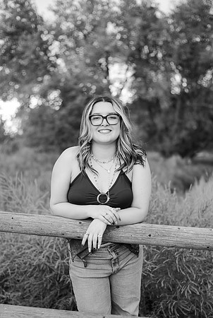 KaylaGSeniorSession-32