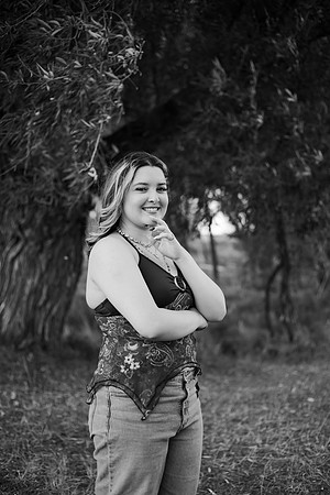 KaylaGSeniorSession-44