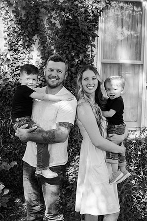 ShyannFamily24-10