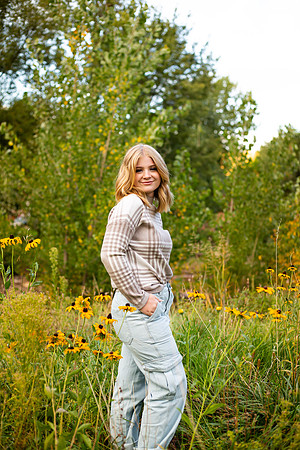 AWSeniorSesh-43