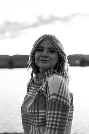 AWSeniorSesh-8